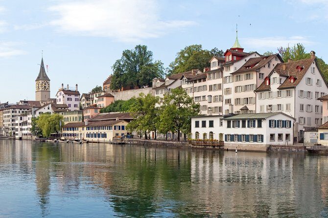 Zurich Highlights Self guided scavenger hunt and city tour - The Experience’s Strengths and Weaknesses