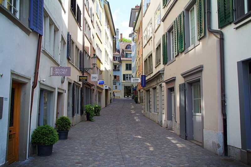 Zurich - Old Town Private Walking Tour - What You Can Expect from the Zurich Old Town Private Tour