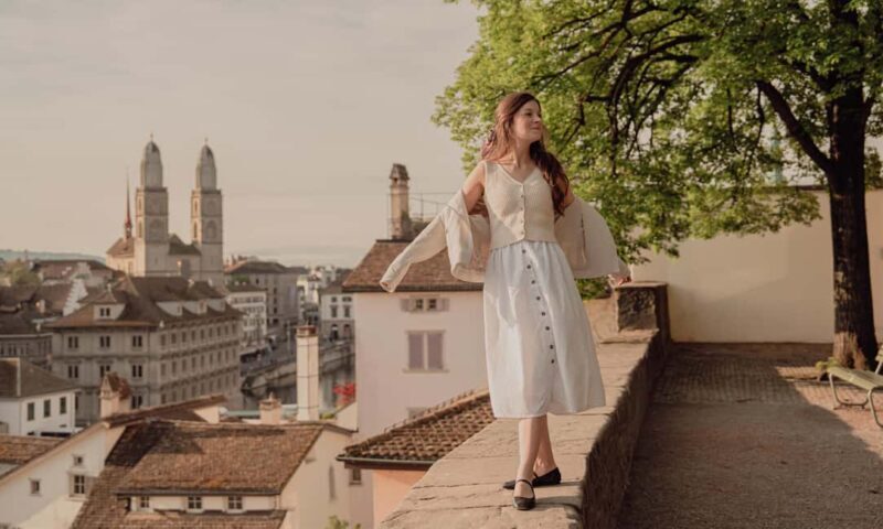 Zurich: Private Professional Photoshoot at Lindenhof - Why This Experience Offers Good Value