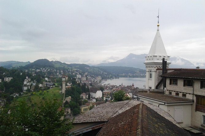 Zürich Private Walking Half-Day Trip with optional Lake Cruise - What Sets This Tour Apart