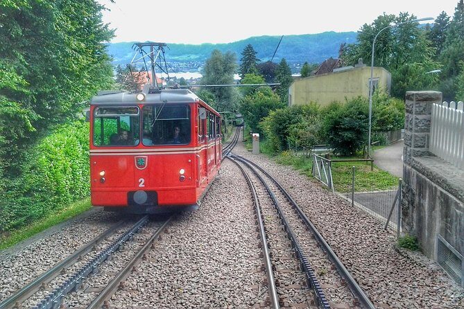 Zürich Private Walking Half-Day Trip with optional Lake Cruise - Authentic Experiences from Reviewers