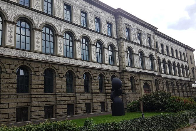 Zürich Private Walking Half-Day Trip with optional Lake Cruise - Practical Details That Matter