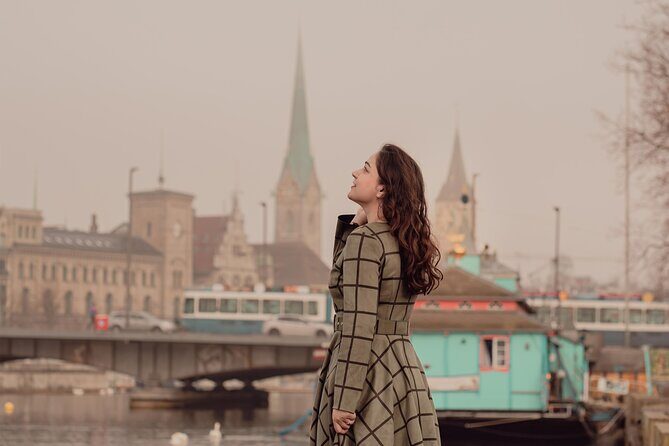 Zurich: Professional Photoshoot at the Best Spots - Exploring the Itinerary