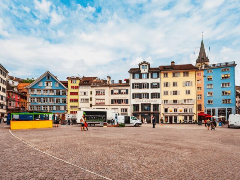 Zürich with Cruise and Lindt Home of chocolate (private) - Private Transport and Customization