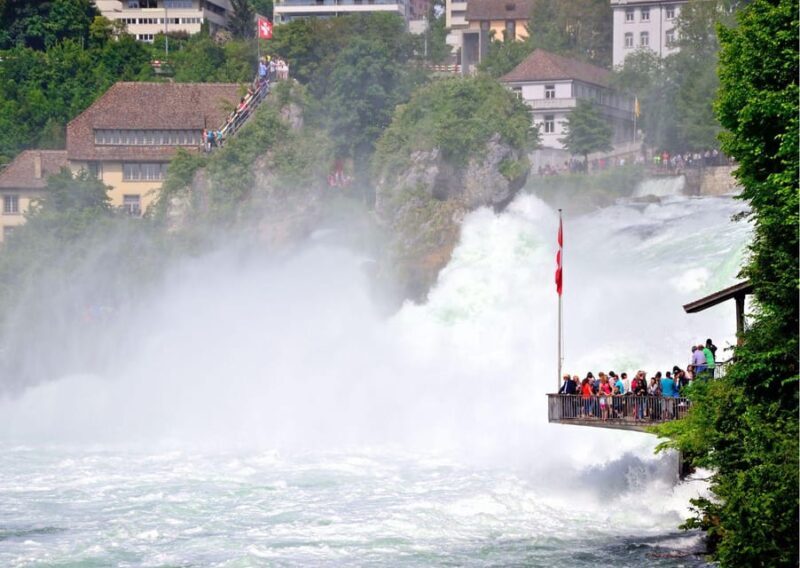 Zürich:Private Car Tour- Rhine Falls, Titisee & Black Forest - An In-Depth Look at the Tour